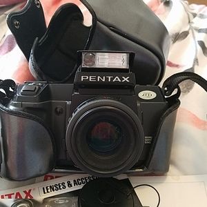 Pentax 35mm SFL Camera